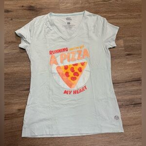 Raw Threads - Running you’ve got a pizza my heart - women’s medium